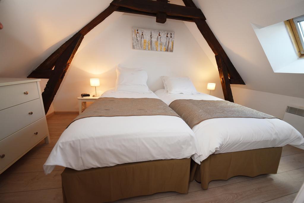 Le Clos Saint Martin ล็อง ภายนอก รูปภาพ